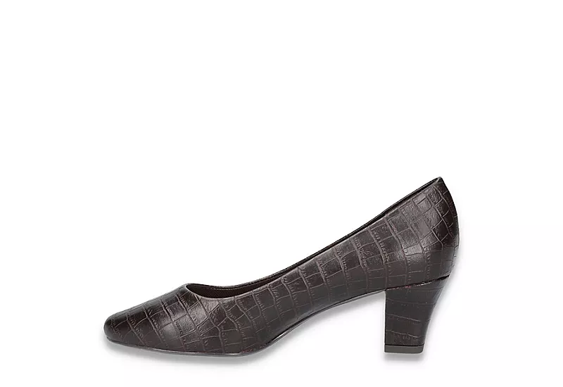 Easy Street Womens Ballari Pump - Brown 4 Easy Street Womens Ballari Pump - Brown - Image 4