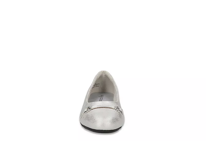 Easy Street Womens Asher Flat - Silver 3 Easy Street Womens Asher Flat - Silver - Image 3