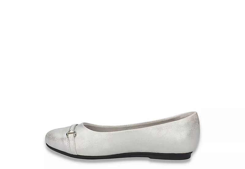 Easy Street Womens Asher Flat - Silver 4 Easy Street Womens Asher Flat - Silver - Image 4